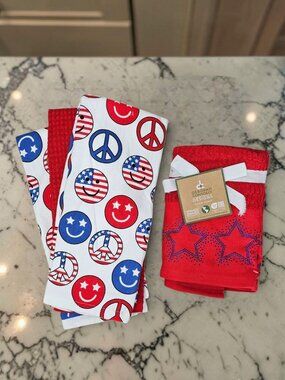Deborah Connolly Hand Towels Sequin Star Smiley Peace Pattern New Red Blue 5pc